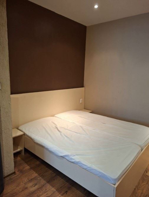 Дава се под наем Двустаен апартамент в София, Център - 60 кв.м за 697.17 € - Снимка #6