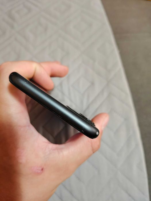 iPhone 11 128GB negru