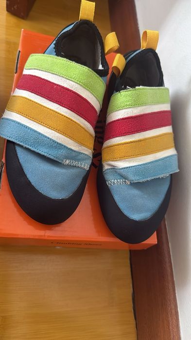 Продам скальные туфли (скальники)