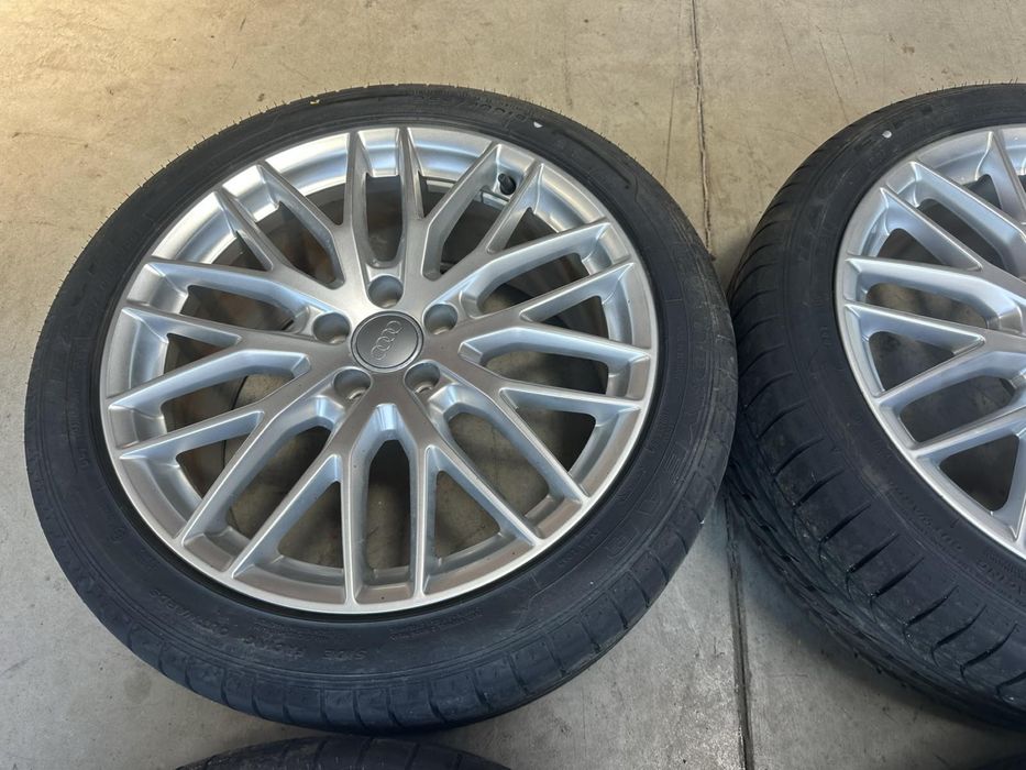 Audi A6 C7 Комплект джанти със летни гуми 255/40/19
