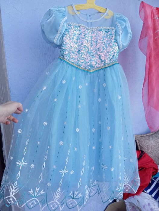 Платье Эльза 7 лет