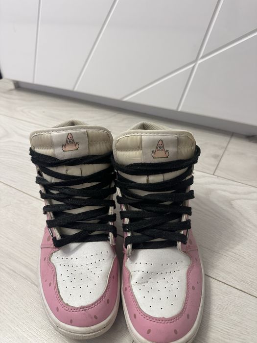 Jordan 1 Custom Patrick Star