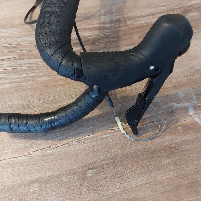 Gravel Команди GRX 2x11, спирачни механизми, гравел кормило