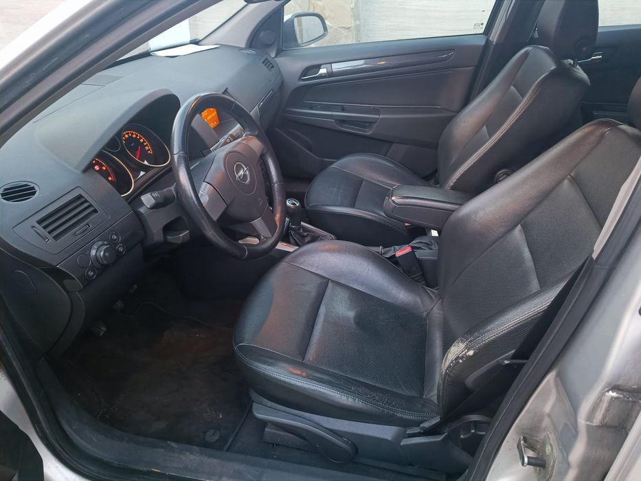 OPEL Astra 2004 — imagine 5