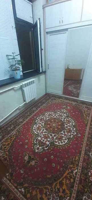 Квартира сотилади Навоий шахарда