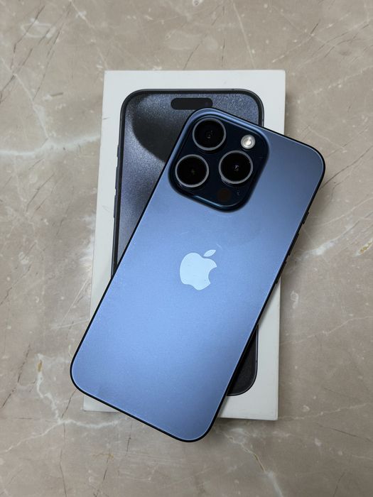 Iphone 15 pro Titanium blue 128gb + подарък 2 калъфа