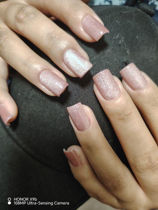 Наращивание ногтей