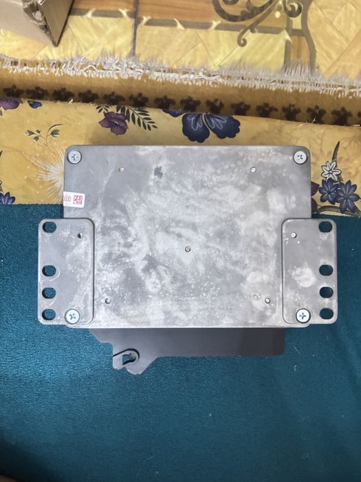 Продам ЭБУ на машины vaz 2110,2111,2199