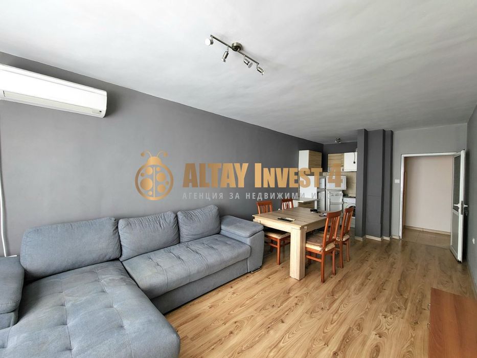 Дава се под наем Двустаен апартамент в Варна, Червен площад - 64 кв.м за 382.5 € - Снимка #1