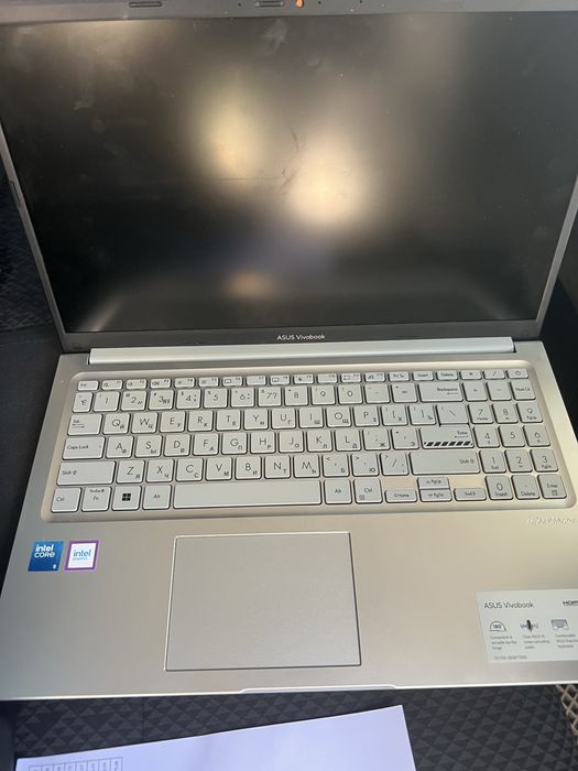 ASUS Vivobook 2025 новый