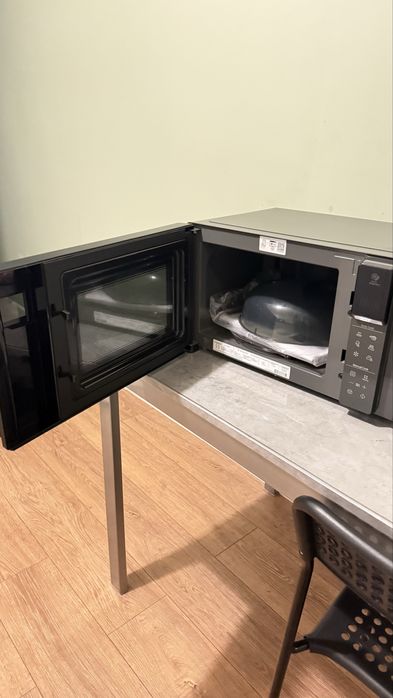 Микроволновая печь. Духовка.