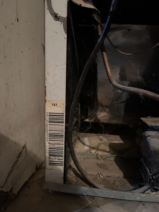 продам холодильник "бирюса"