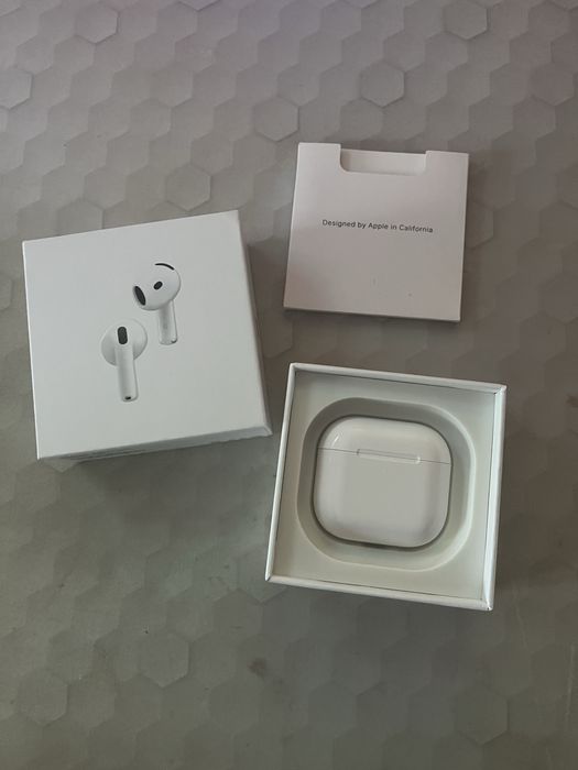 airpods 4 noice cancelling