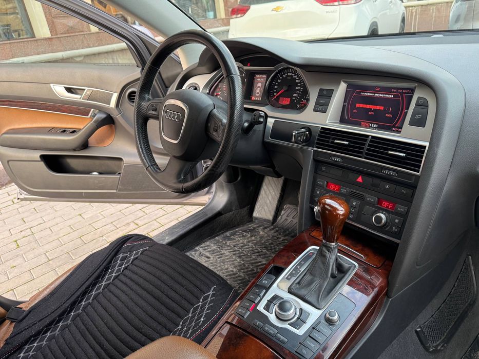 AUDI A6 2008 года, КАК Новый! Эксплуатировали в царских условиях, 3.2л