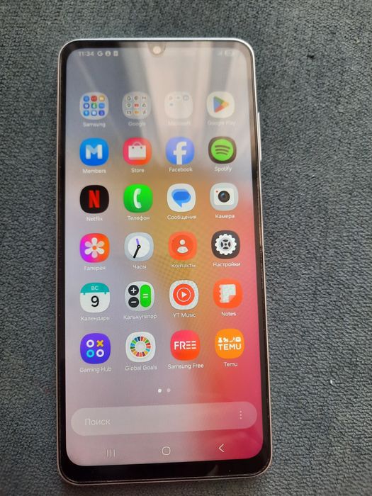 Продам Samsung A06. 128