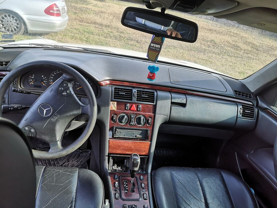 E class w210 facelift цяла за части