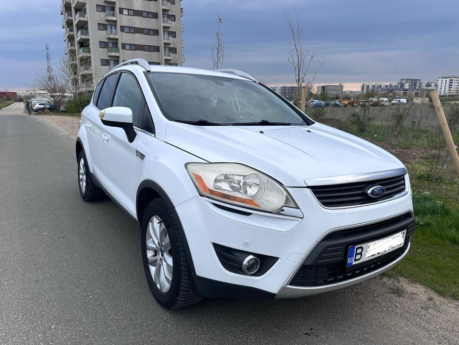 Ford Kuga 2.0 TDCi 2011 – Automată – Pilot automat – Întreținută