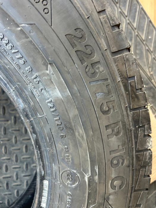 Set 2 anvelope de vară Continental 225/75 R16 C