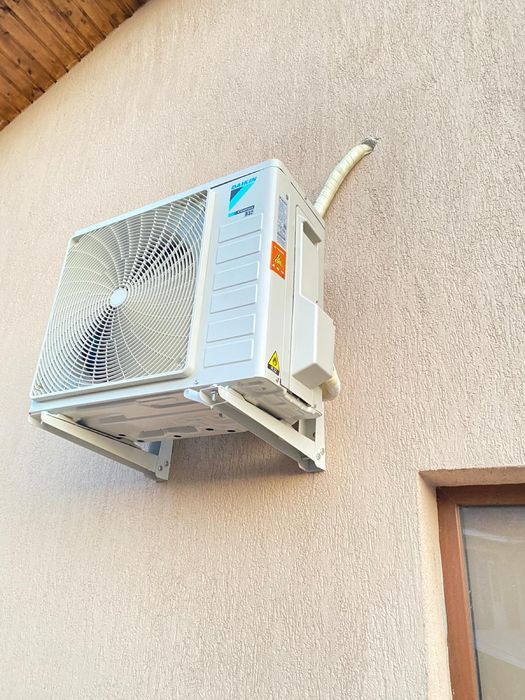 Montaj Aer Conditionat & Incarcare Freon & Igienizare