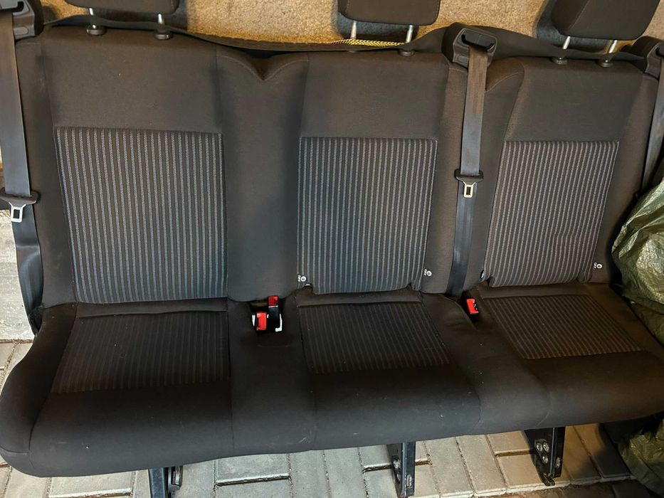 Ford Transit 4x4 8+1 – vehicul ideal transport persoane / munte / business