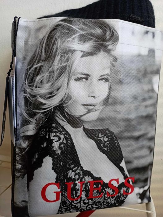 Плетен шал с вълна LEXIE Guess - НОВ