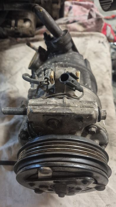 Compresor clima Volvo 2.0 euro 5