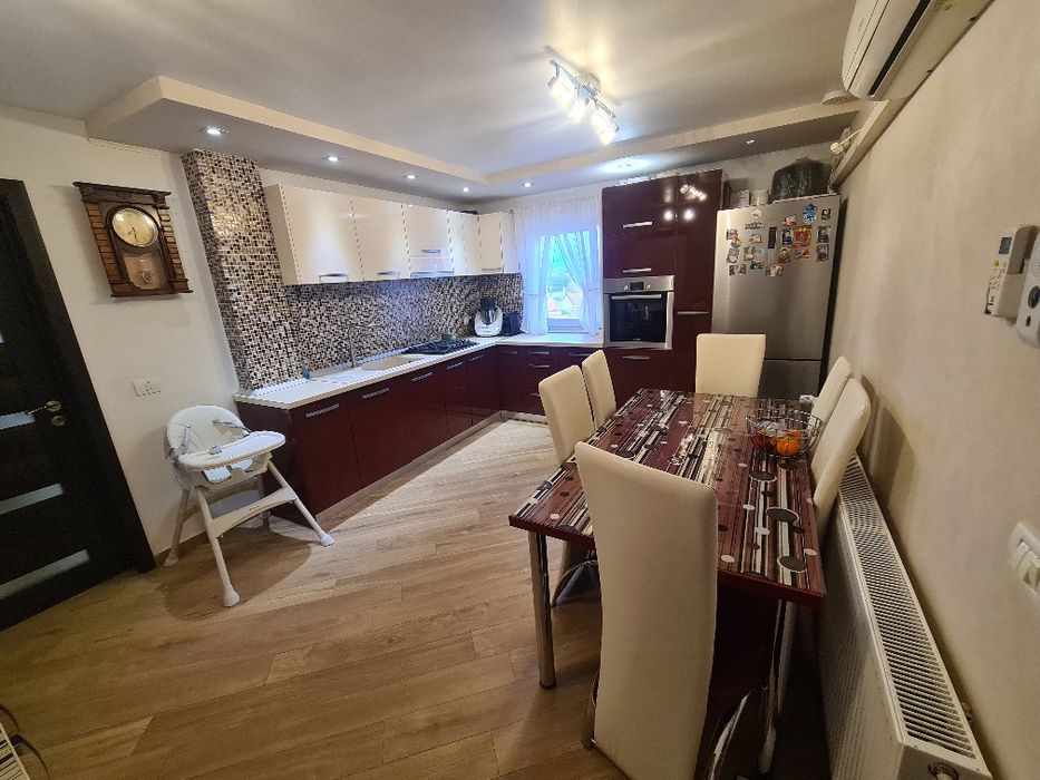 De vânzare apartament cu 2 camere