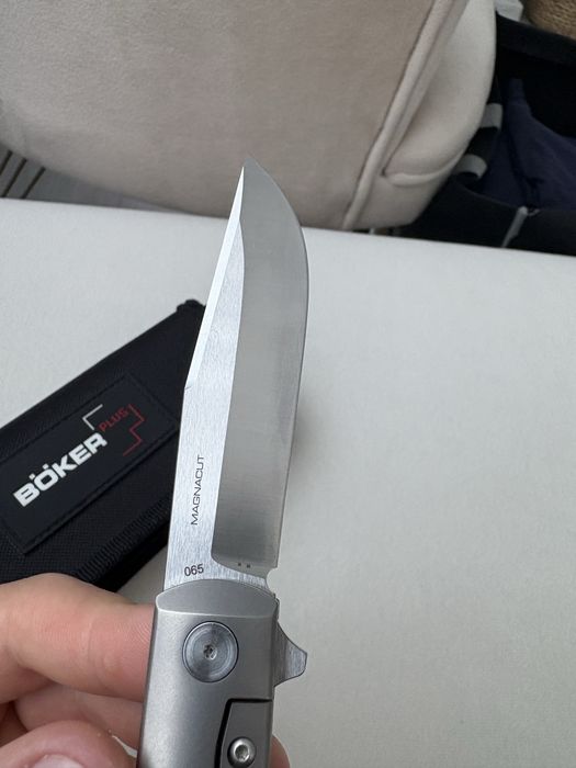 Сгъваем нож Böker