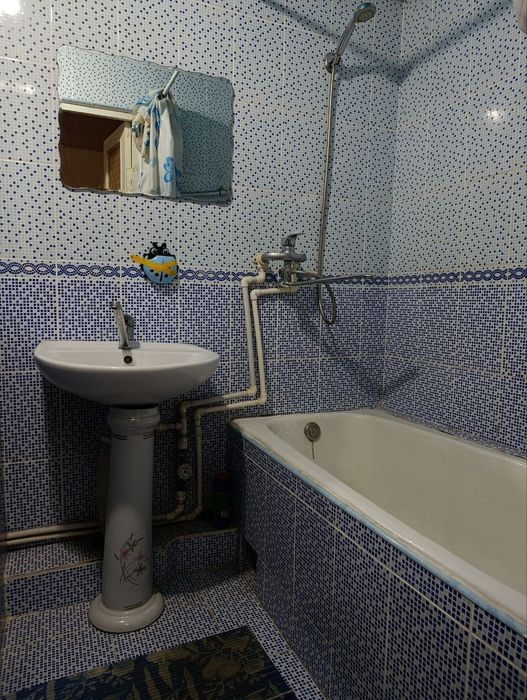 Алайский Ц5 .квартира 2/5/9 все раздельно. 70200