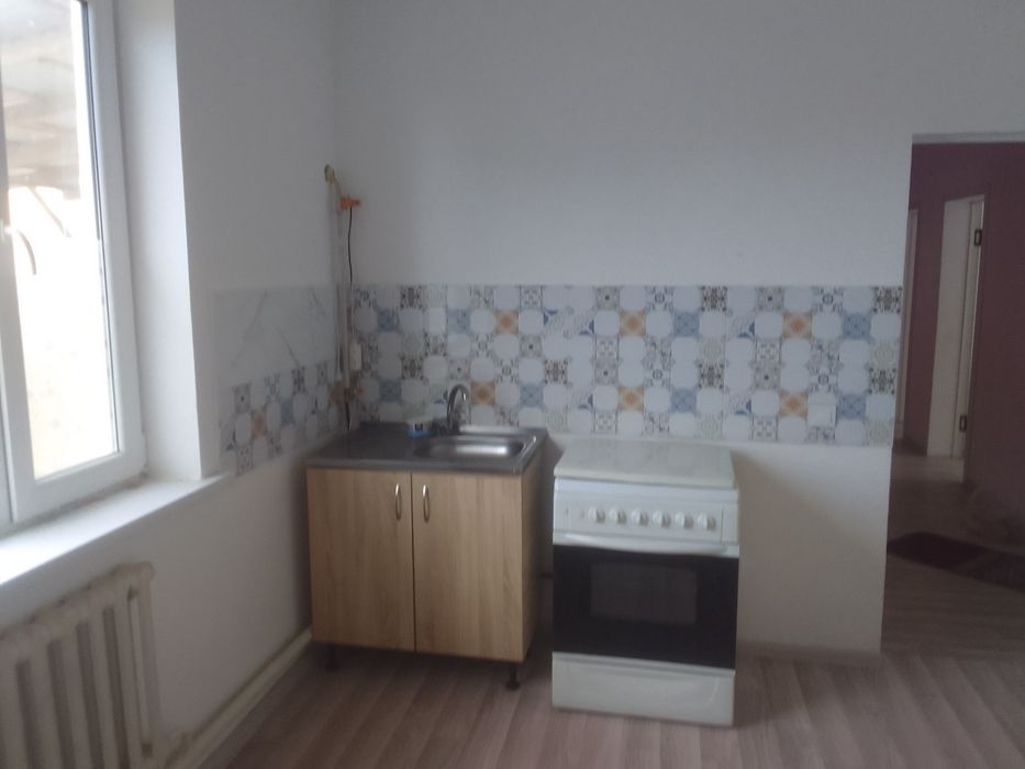 3 бөлмелі үй жалға беріледі