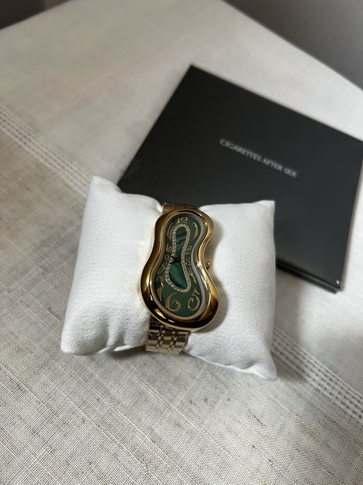 Ceas damă Luxury Melting Watch – stil Dali, auriu & verde, nou cu etichetă