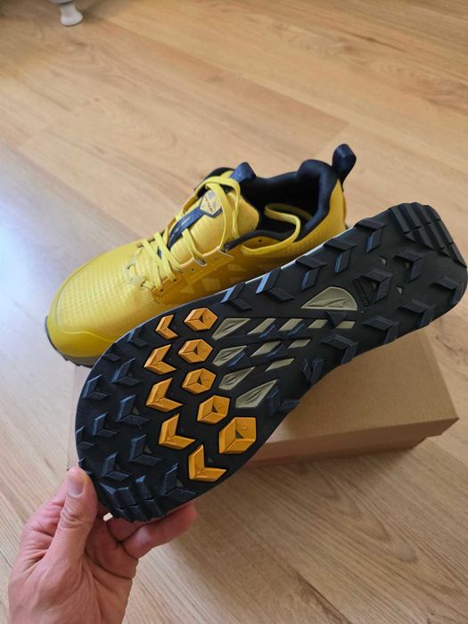 Altra Lone Peak 8 - 10.5 / 44.5