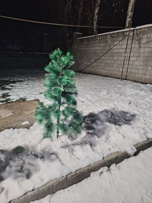 Ёлки искусственные