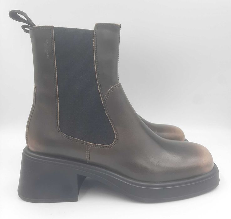 Superbe botine retro /ghete chelsea VAGABOND noi piele naturala degradee foarte comode si usoare 40
