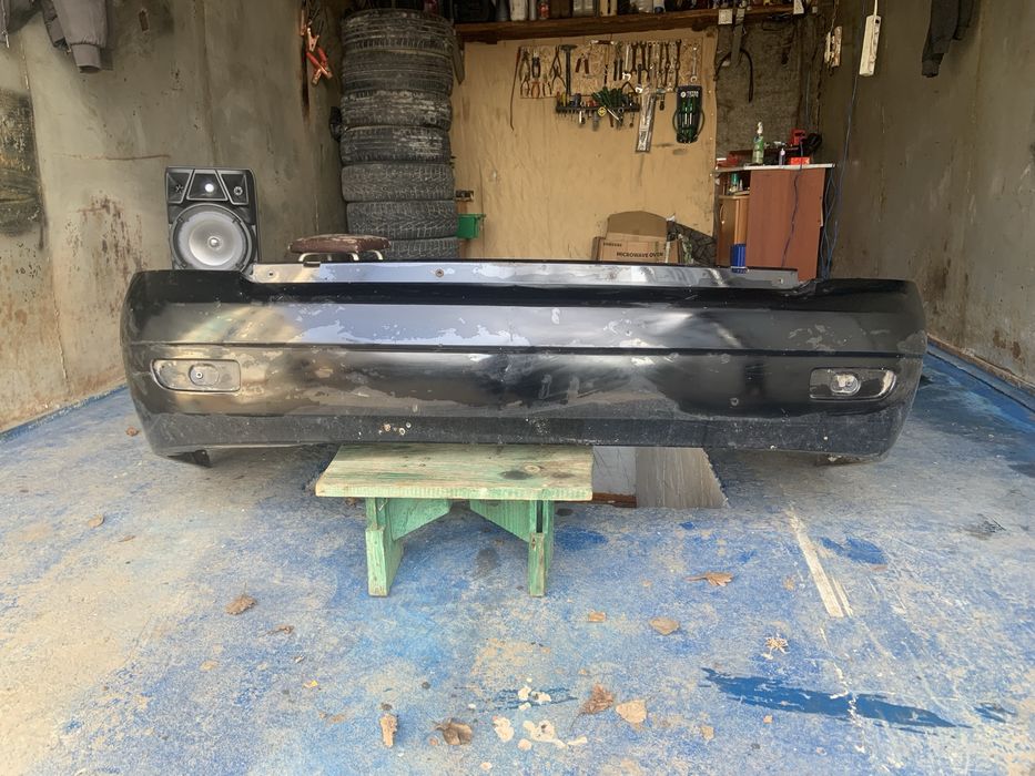 Продам бампер приора один