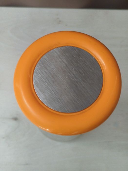 Продается ёмкость для сыпучих