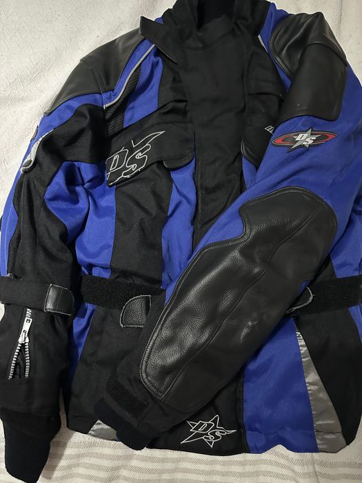 XS Мото екип. Екип за мотор