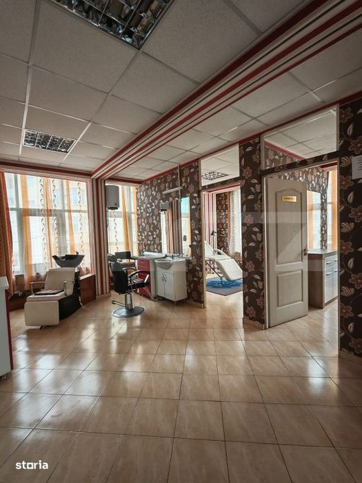 Spatiu comercial pentru salon, 70 mp, zona Centrala - Campia Turzii