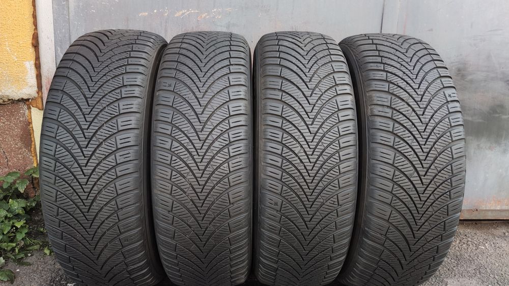 4бр. всесезонни гуми 225/65/17 Kumho Solus
dot4523