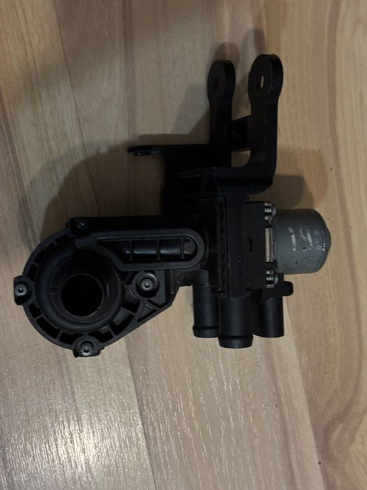 Части за Audi A6 C6 4F