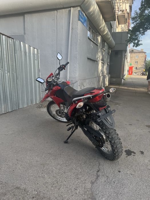 Продам мотоцикл эндуро