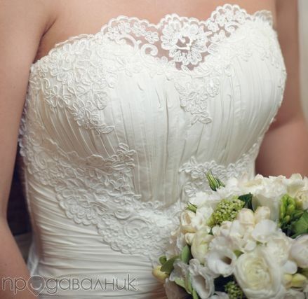 Уникална сватбена рокля