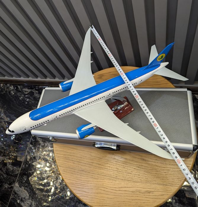 Uzbekistan Boeing 787 Dreamliner