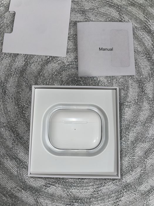 AirPods pro 3 noi sigilate