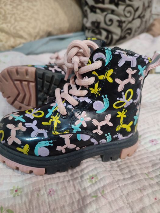 Ботинки сапоги сапожки 24 и 27 размер