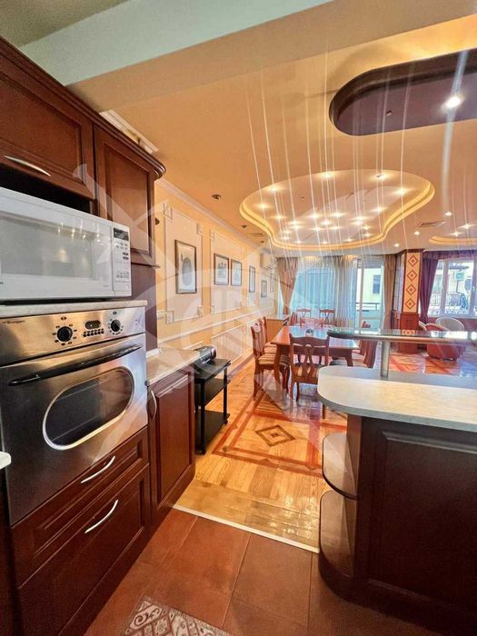 Многостаен апартамент - Лятно кино Тракия - 178086