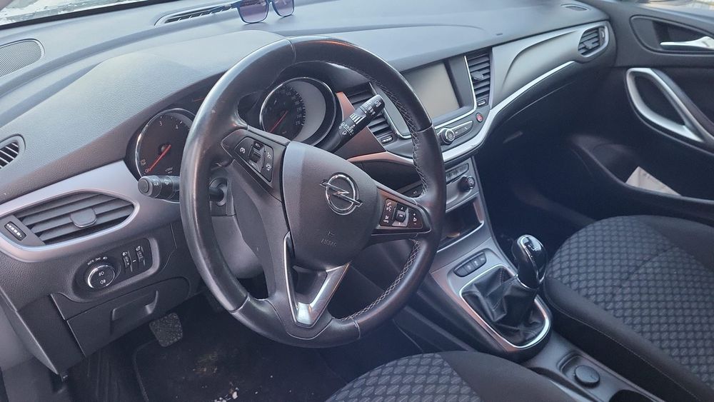 Opel Astra K 2020 (defect)