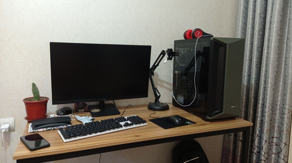 Kompyuter sotiladi 8mln 300 ming