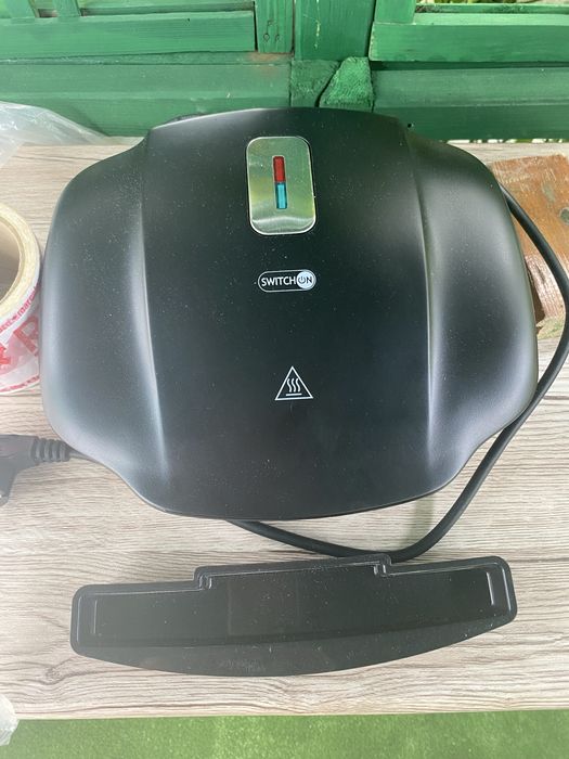 Grătar electric SWITCH ON (Kaufland) – foarte puțin folosit, în stare foarte bună
