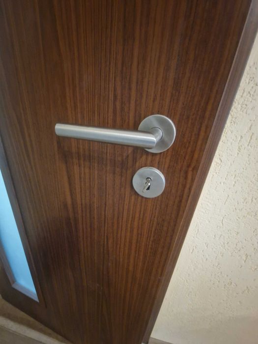 Интериорни врати 2 броя цената е за двете